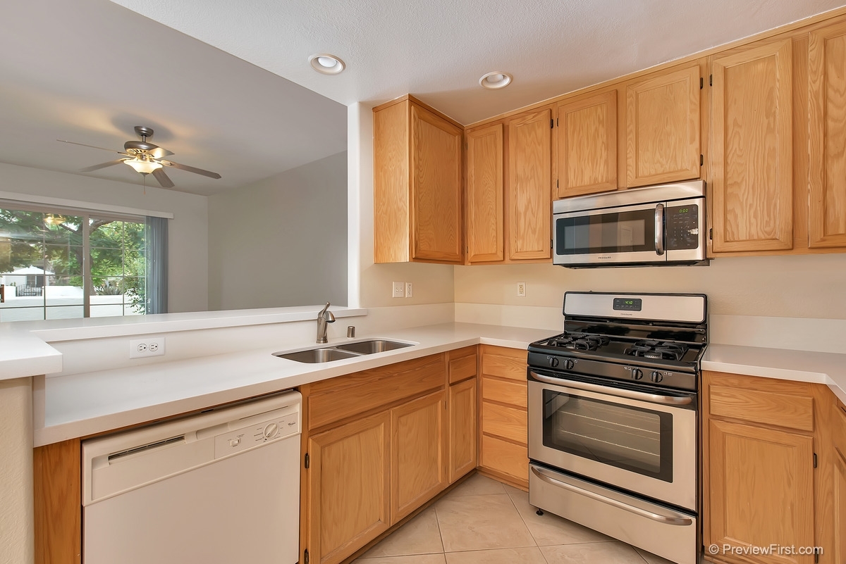 4018 Craven Road, Unit 19 Oceanside, CA 92057 - Photo 8 of 23