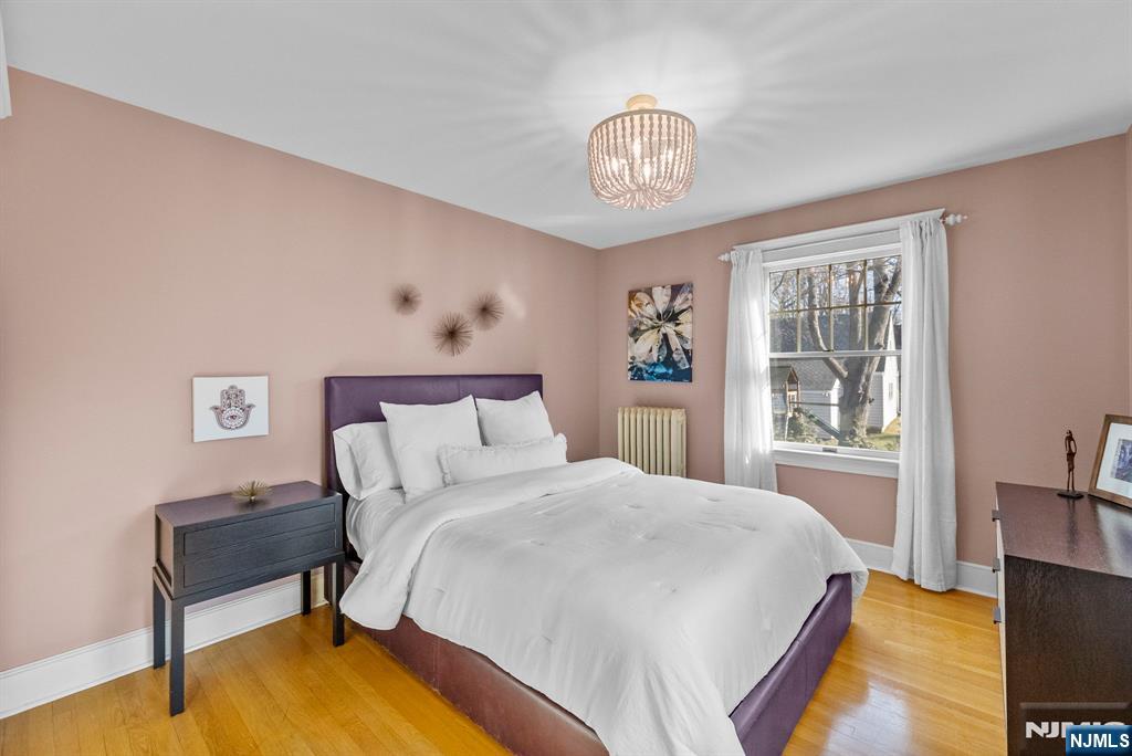 163 Hampton Place Ridgewood, NJ 07450 - Photo 23 of 44