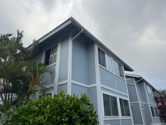 $470,000 | 95-1011 ʻĀinamakua Drive, Unit 58, Mililani, HI 96789