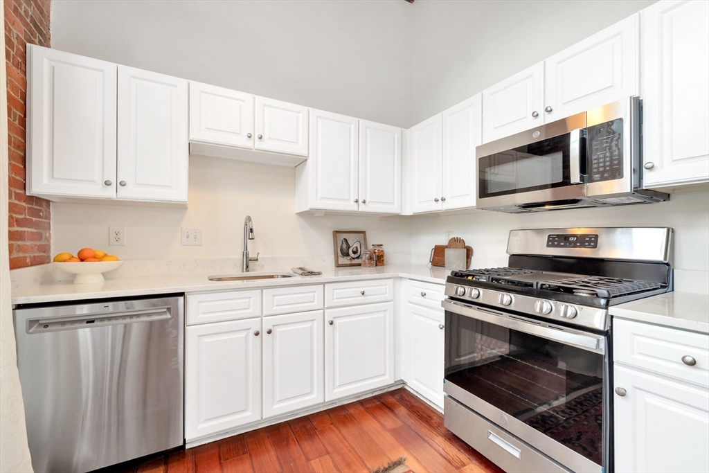 39 Millyard, Unit 105 Amesbury, MA 01913 - Photo 12 of 34