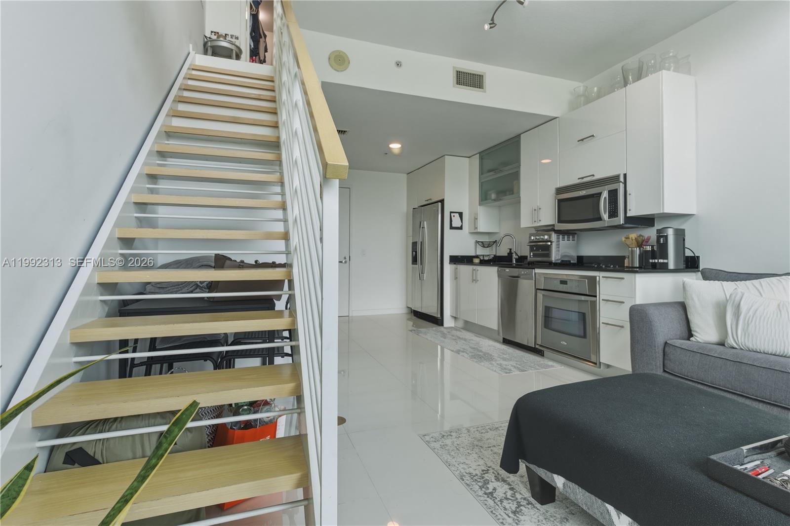 60 Southwest 13th Street, Unit 2805 Miami, FL 33130 - Photo 11 of 32