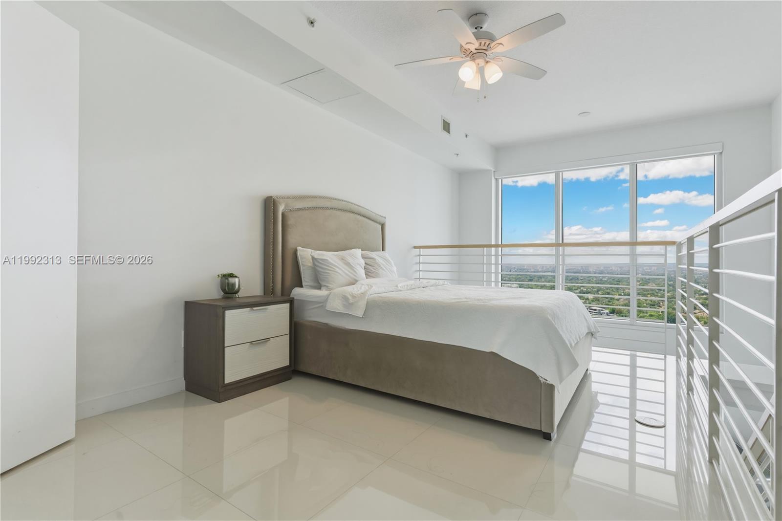 60 Southwest 13th Street, Unit 2805 Miami, FL 33130 - Photo 12 of 32