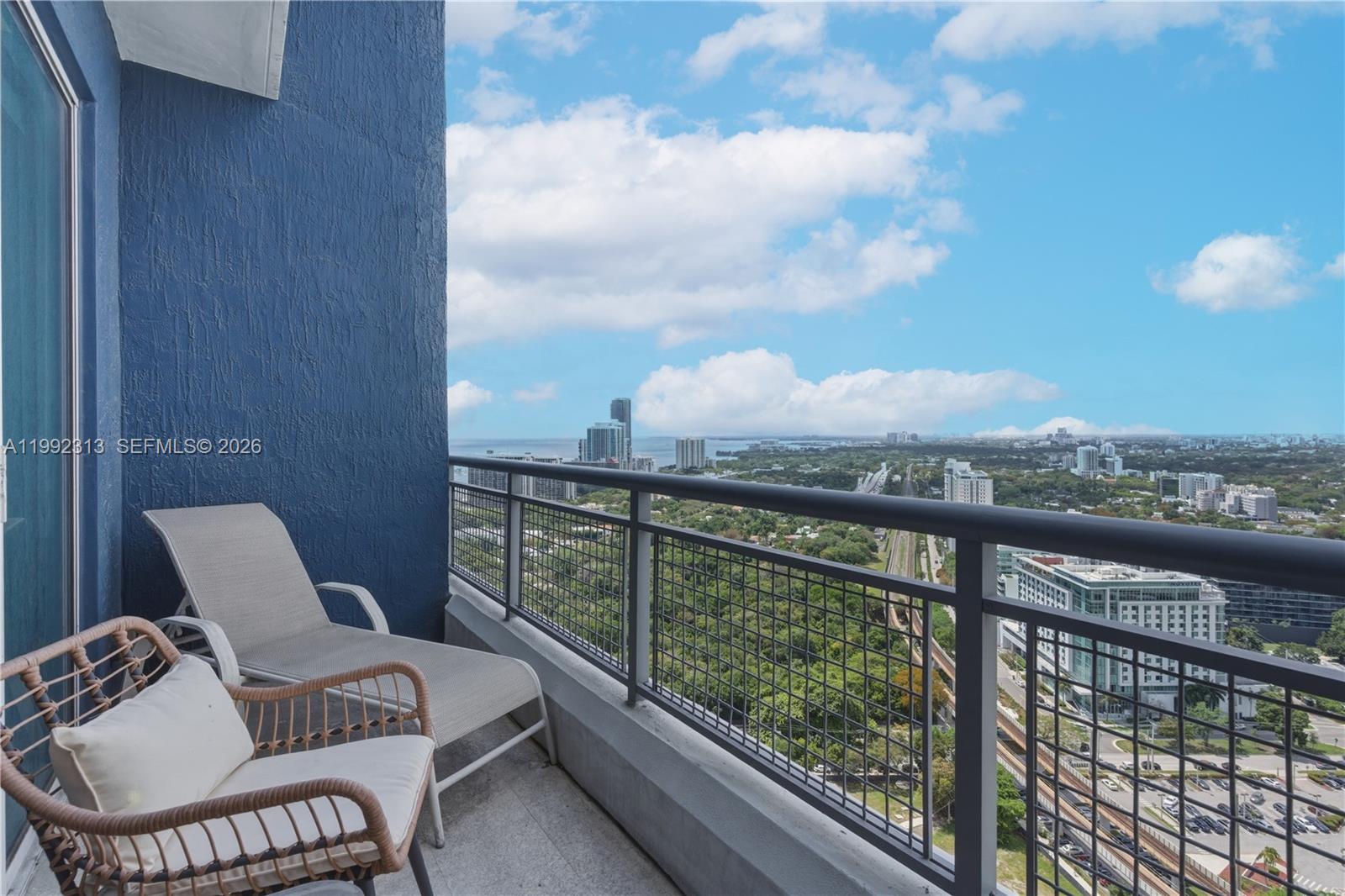 60 Southwest 13th Street, Unit 2805 Miami, FL 33130 - Photo 21 of 32