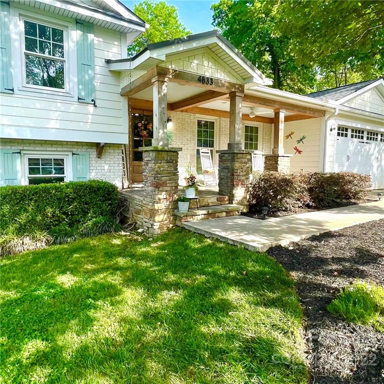 4833 Fairheath Road Charlotte, NC 28210 - Photo 3 of 43 Gallery Image 3