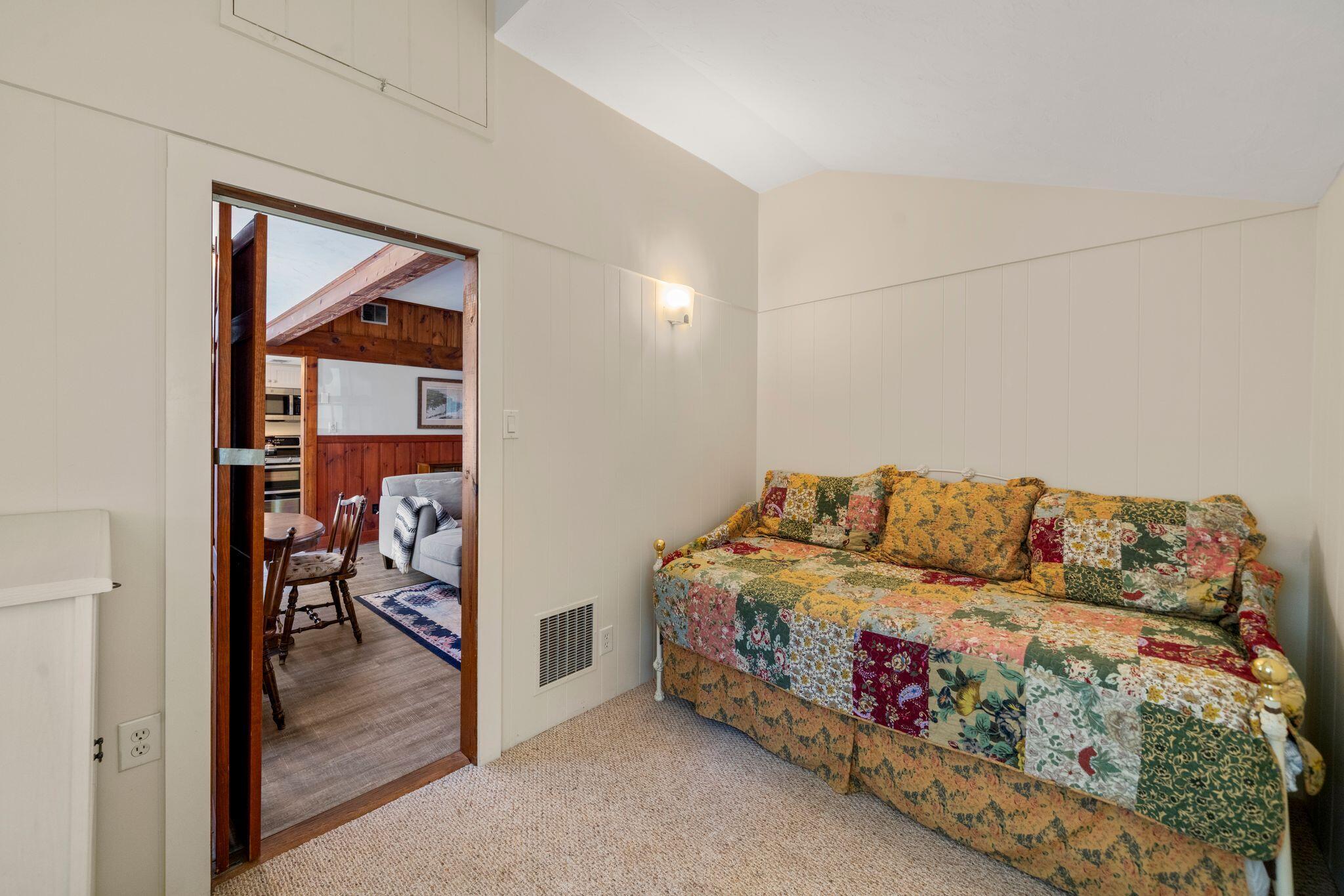 20 E Road Mashpee, MA 02649 - Photo 16 of 34 6_DSC00575