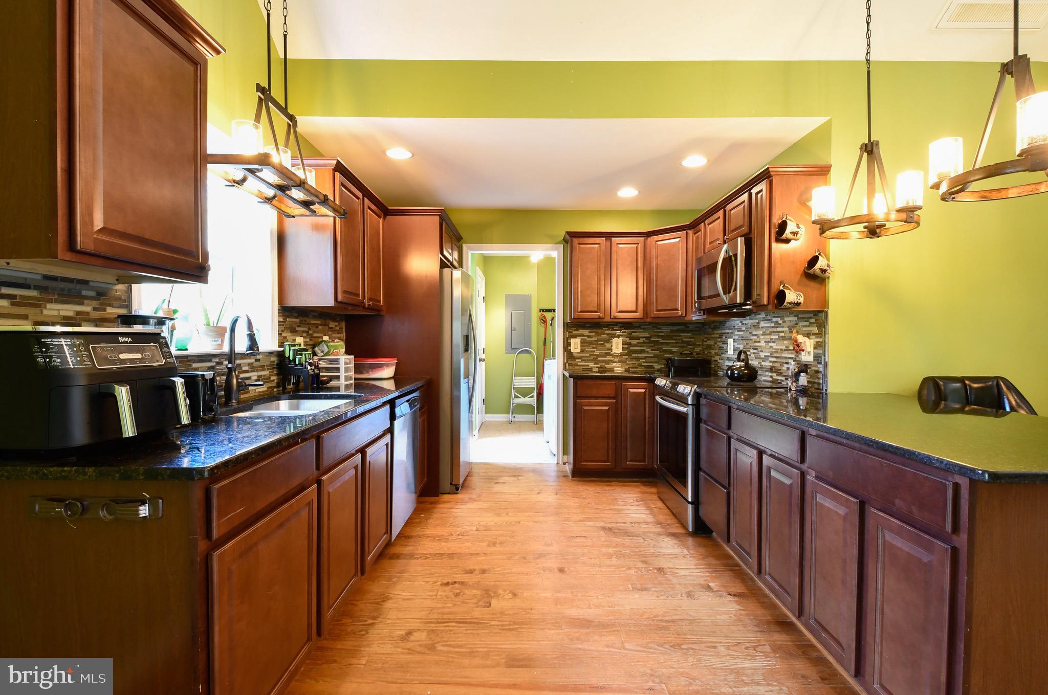 210 Brodfield Road Colonial Beach, VA 22443 - Photo 16 of 37