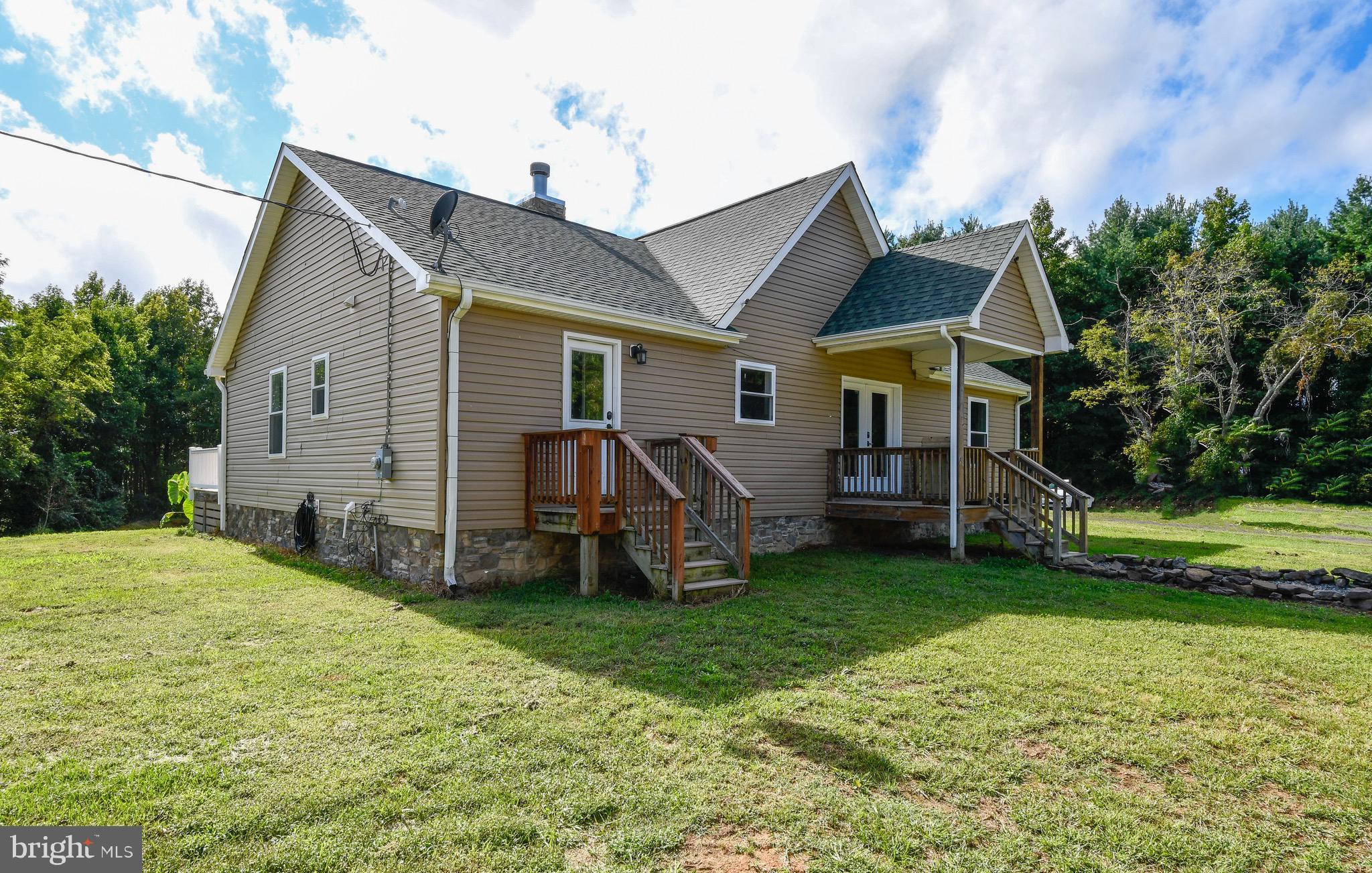 210 Brodfield Road Colonial Beach, VA 22443 - Photo 9 of 37