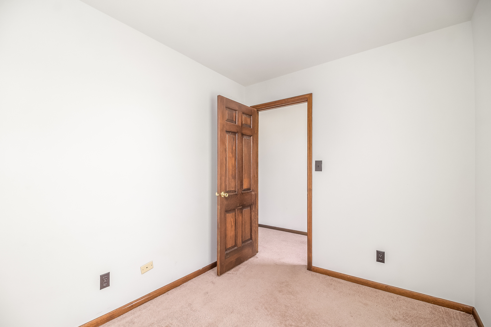 11N236 Chapman Road Hampshire, IL 60140 - Photo 24 of 43