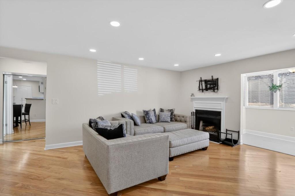 1510 Wingate Way Sandy Springs, GA 30350 - Photo 2 of 33