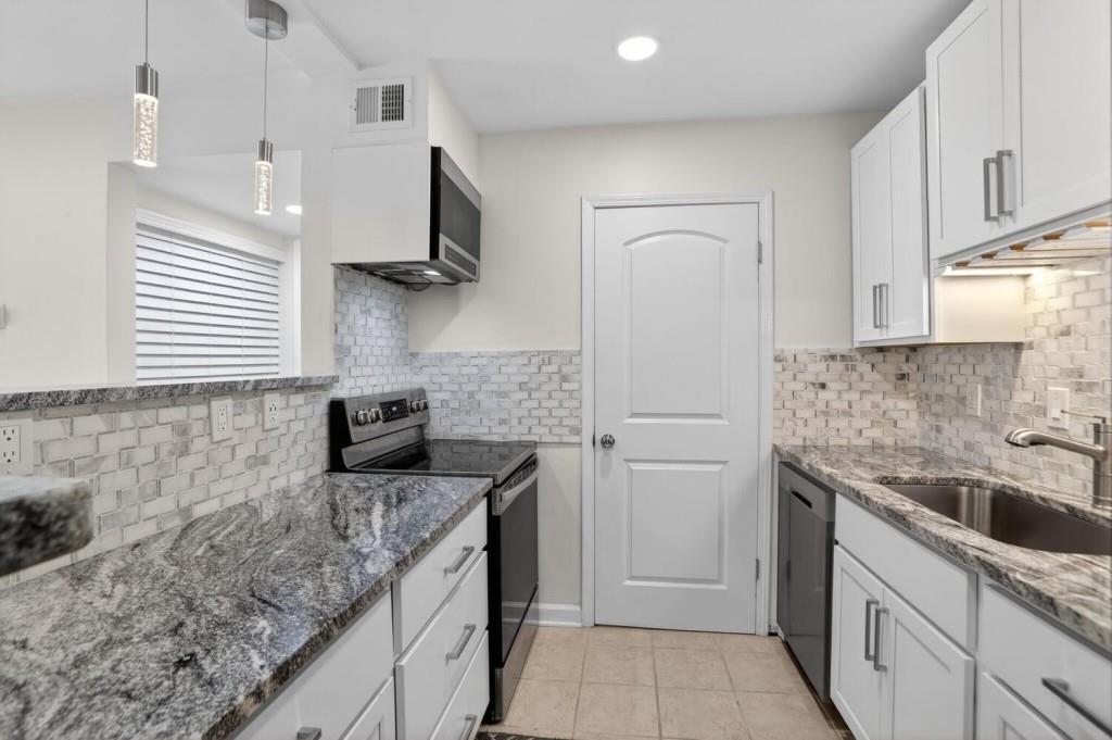 1510 Wingate Way Sandy Springs, GA 30350 - Photo 7 of 33