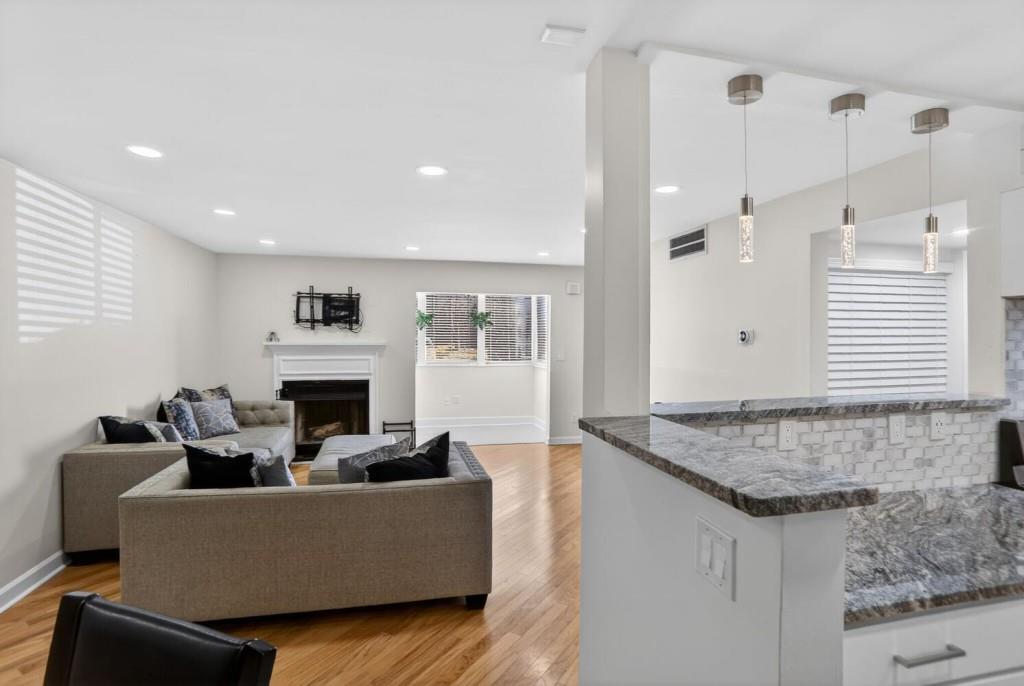 1510 Wingate Way Sandy Springs, GA 30350 - Photo 9 of 33