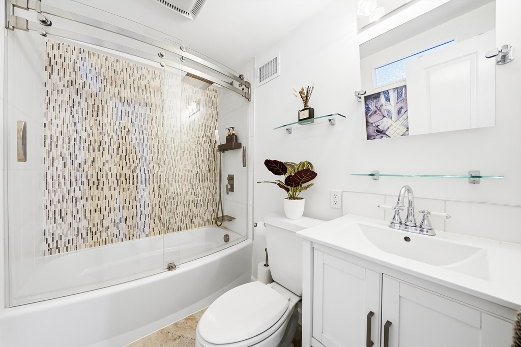 117 Cedar Street Lexington, MA 02421 - Photo 23 of 42