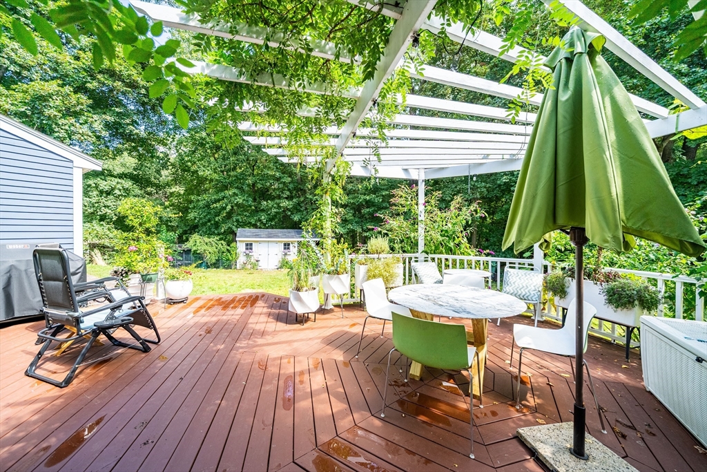 117 Cedar Street Lexington, MA 02421 - Photo 39 of 42