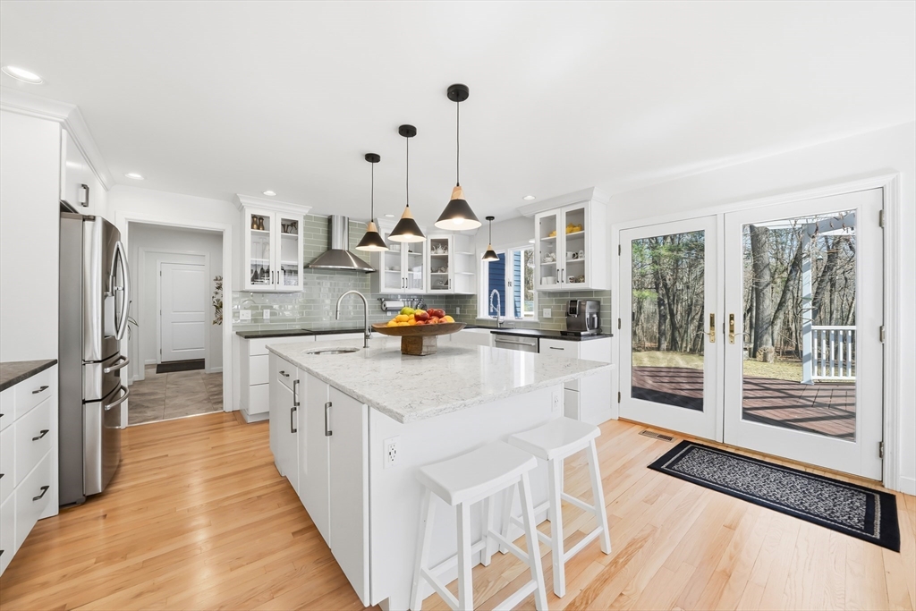 117 Cedar Street Lexington, MA 02421 - Photo 10 of 42