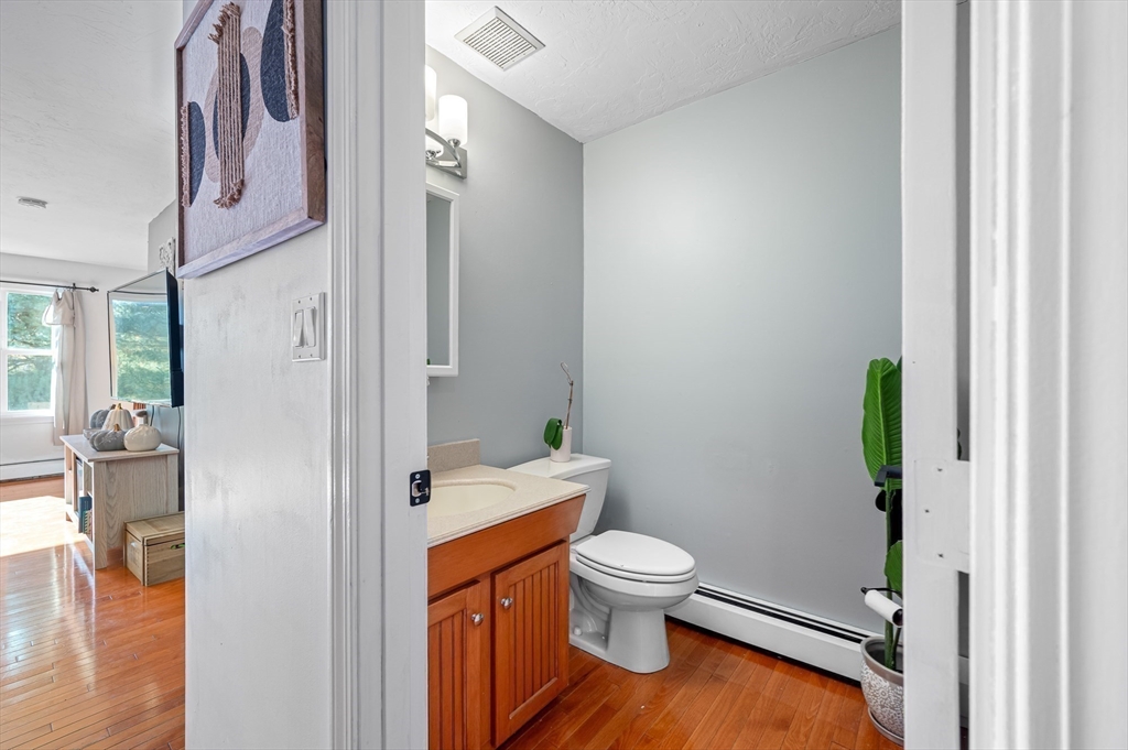 7 Tuck Farm Road, Unit 5 Auburn, MA 01501 - Photo 12 of 28 Gallery Image 12