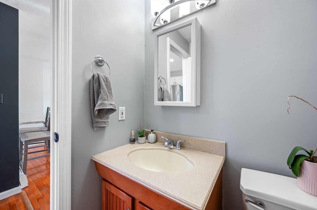 7 Tuck Farm Road, Unit 5 Auburn, MA 01501 - Photo 13 of 28 Gallery Image 13