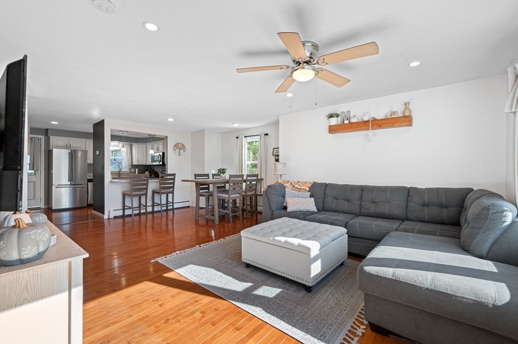 7 Tuck Farm Road, Unit 5 Auburn, MA 01501 - Photo 14 of 28 Gallery Image 14
