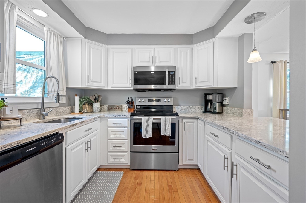 7 Tuck Farm Road, Unit 5 Auburn, MA 01501 - Photo 8 of 28 Gallery Image 8