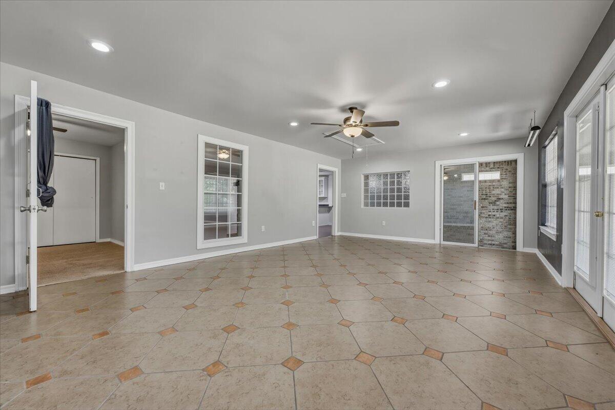 112 Golf Course Drive Crestview, FL 32536 - Photo 26 of 63 42-112 Golf Course Dr-Crestview-42