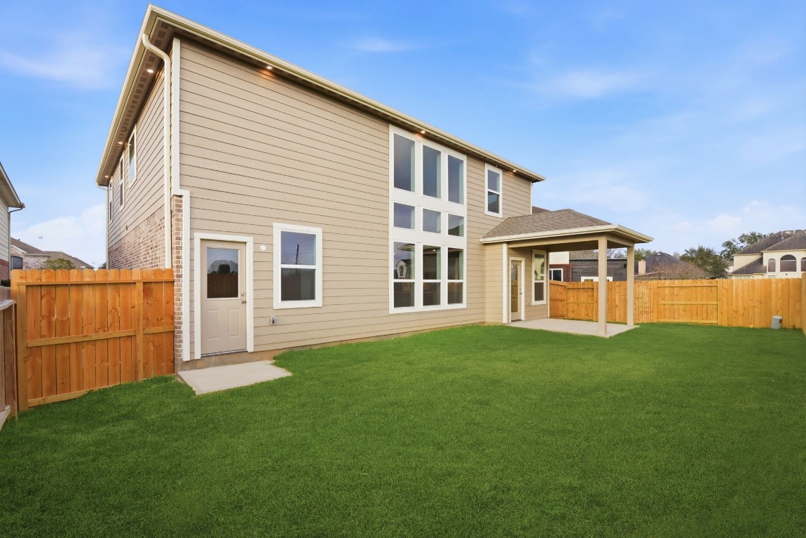 2415 Inlet Court Fresno, TX 77545 - Photo 45 of 50 a view of house with backyard