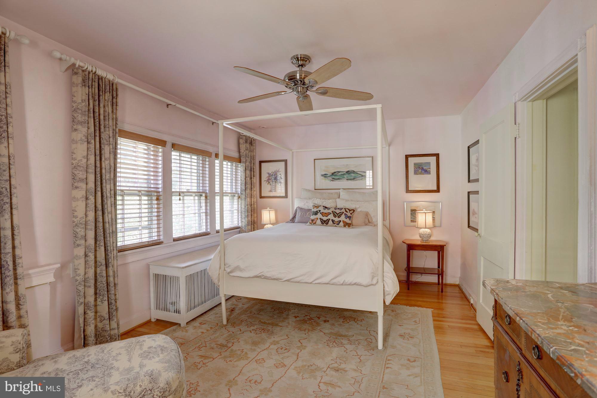 4478 Reservoir Road Northwest Washington, DC 20007 - Photo 14 of 30 Gallery Image 14