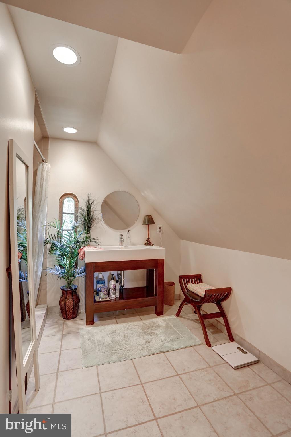 4478 Reservoir Road Northwest Washington, DC 20007 - Photo 23 of 30 Gallery Image 23