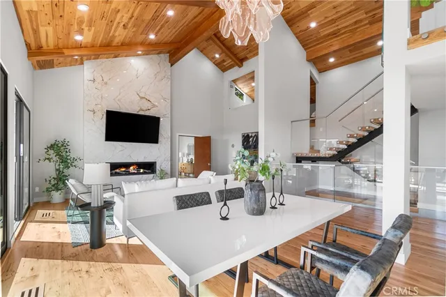 $6,999,000 | 8566 Hollywood Boulevard, Los Angeles, CA 90069