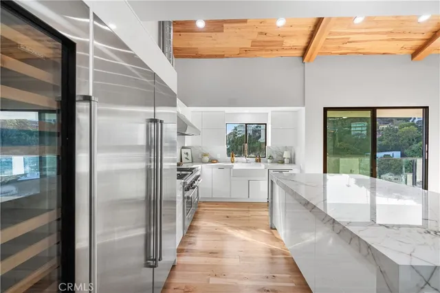 $6,999,000 | 8566 Hollywood Boulevard, Los Angeles, CA 90069