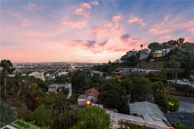 $6,999,000 | 8566 Hollywood Boulevard, Los Angeles, CA 90069