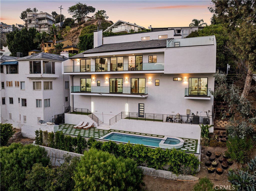 8566 Hollywood Boulevard Los Angeles, CA 90069 - Photo 5 of 41