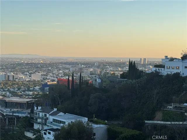 $6,999,000 | 8566 Hollywood Boulevard, Los Angeles, CA 90069