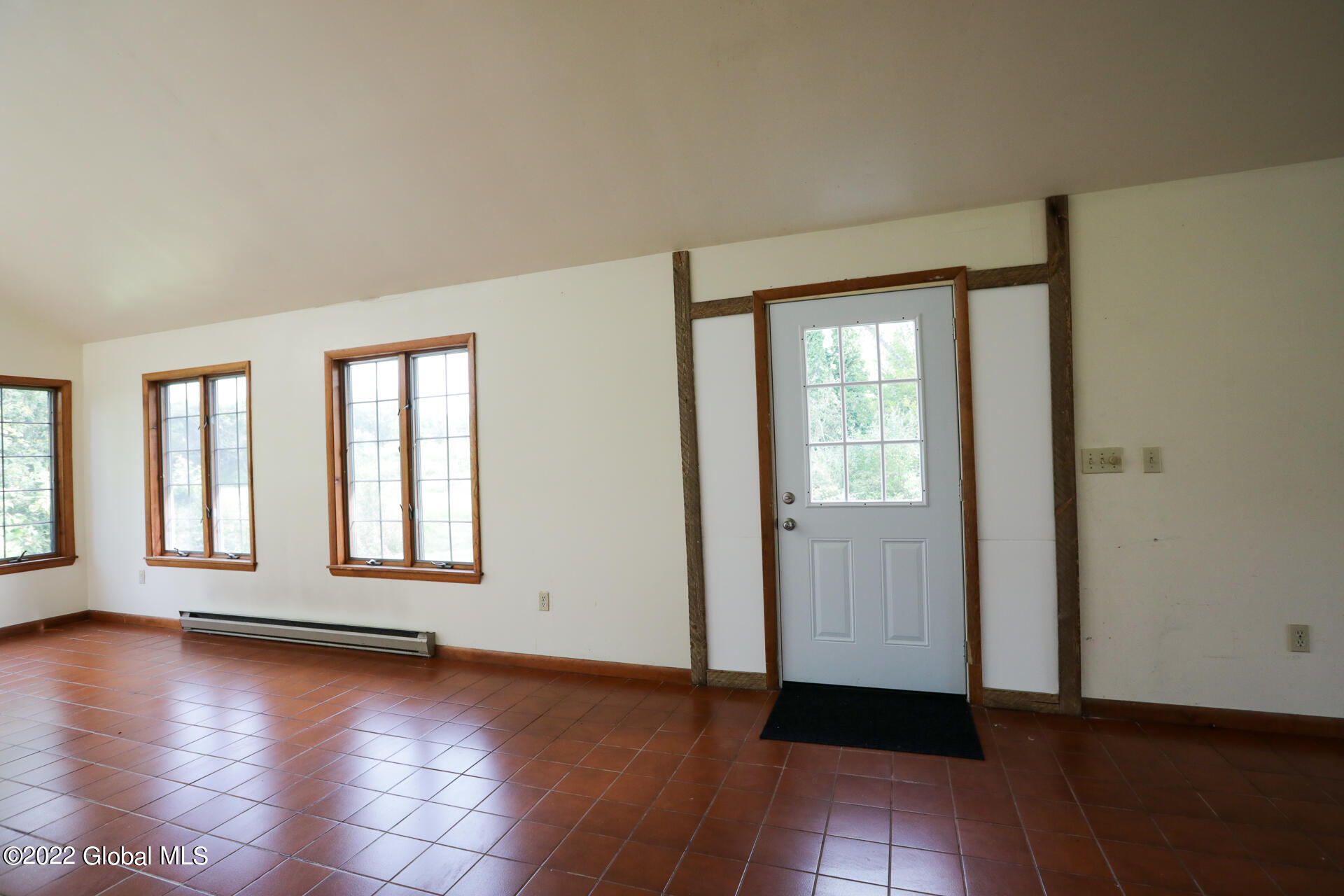 661 Lansing Road Glen, NY 12072 - Photo 4 of 55 11