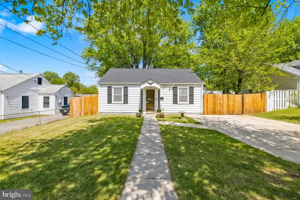 $420,000 | 2715 Randolph Road, Silver Spring, MD 20902