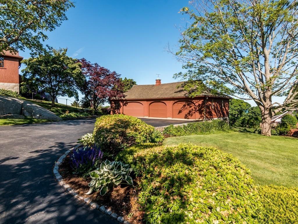 41 Adams Hill Road Gloucester, MA 01930 - Photo 4 of 37