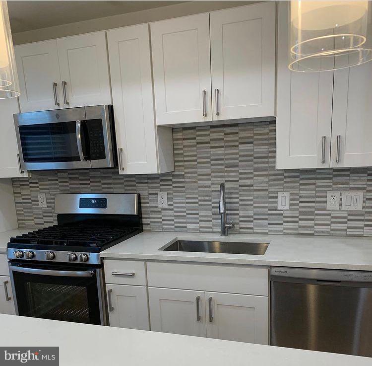 2137 East Firth Street, Unit 3 Philadelphia, PA 19125 - Photo 2 of 21