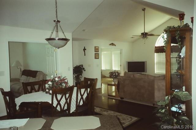 806 Ledgestone Court, Unit 806 Tega Cay, SC 29708 - Photo 8 of 18 Gallery Image 8