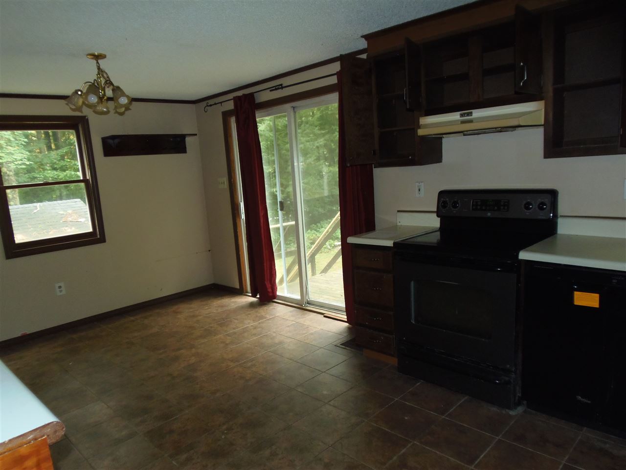 121 Fox Run Road Swanzey, NH 03446 - Photo 4 of 18 Gallery Image 4