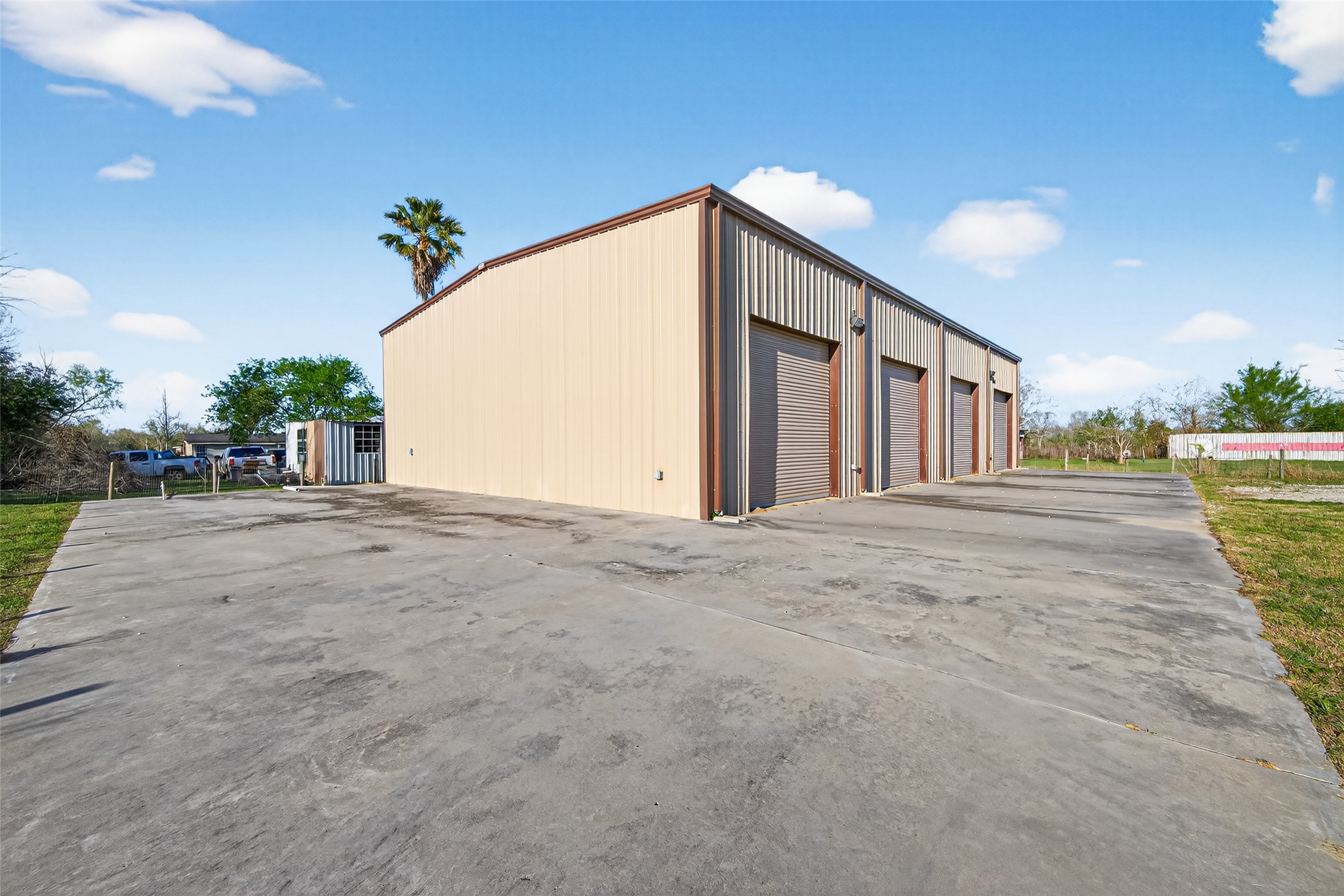 5901 Cr-675, Unit B Rosharon, TX 77583 - Photo 5 of 21