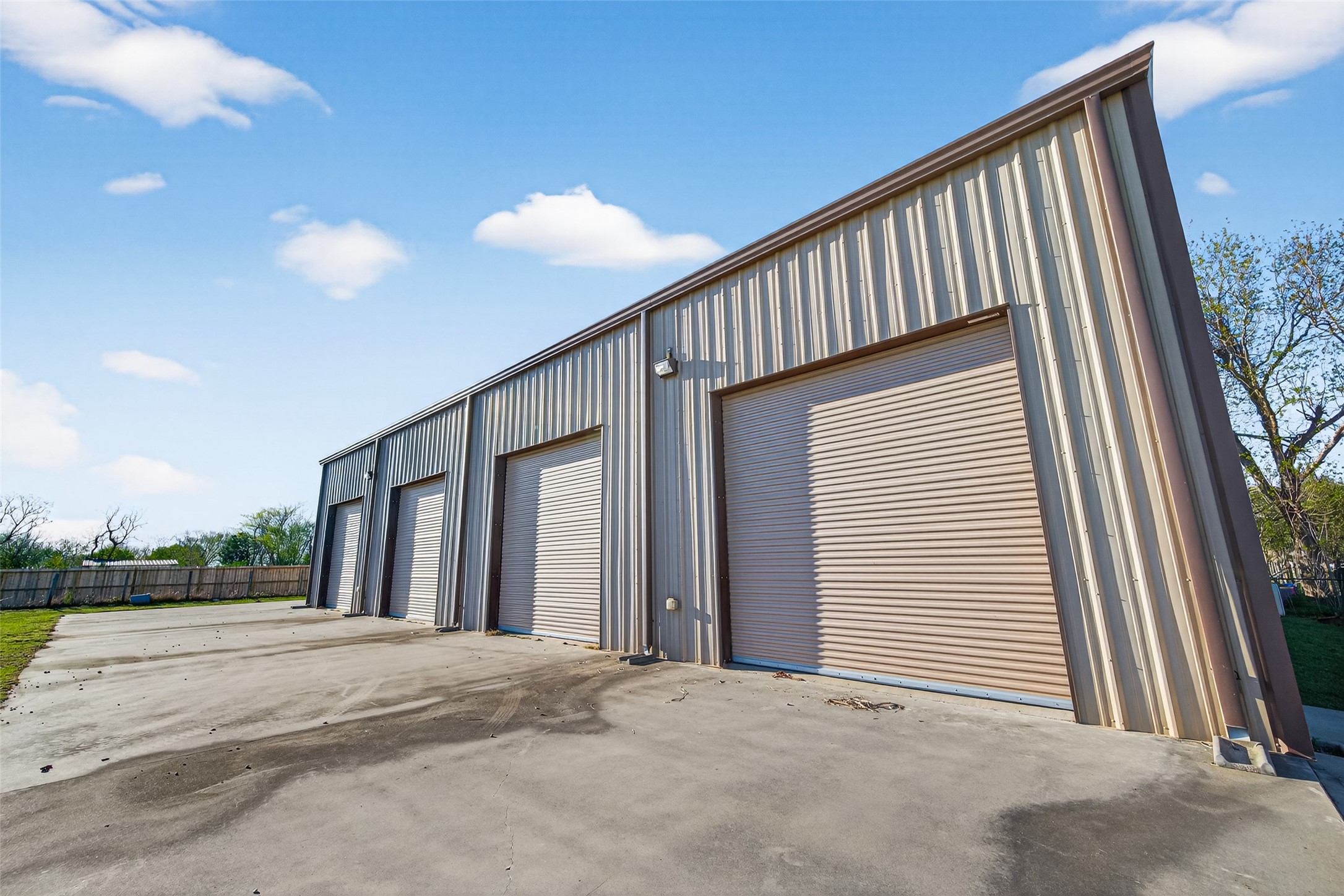 5901 Cr-675, Unit B Rosharon, TX 77583 - Photo 6 of 21