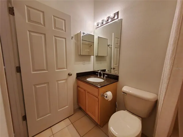 $2,000 | 3468 Parkridge Circle, Unit 33201, Sarasota, FL 34243