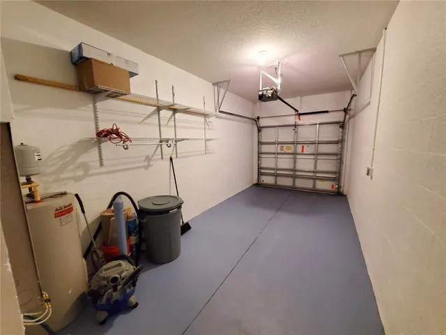 $2,000 | 3468 Parkridge Circle, Unit 33201, Sarasota, FL 34243