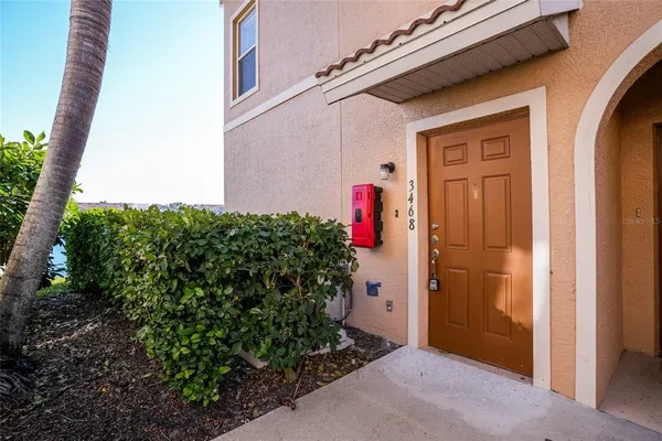 $1,800 | 3468 Parkridge Circle, Unit 33201, Sarasota, FL 34243