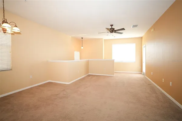 $1,800 | 3468 Parkridge Circle, Unit 33201, Sarasota, FL 34243