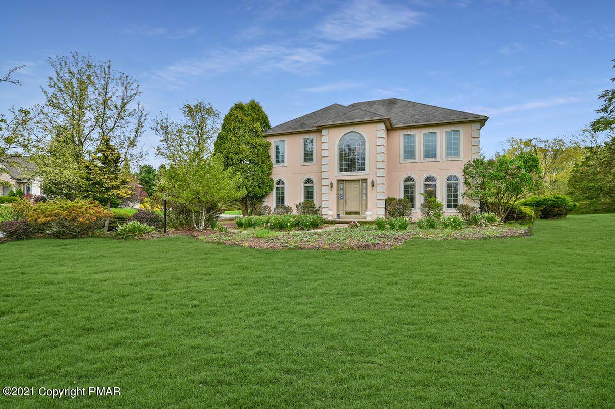 5542 Bridle Rd Stroudsburg
