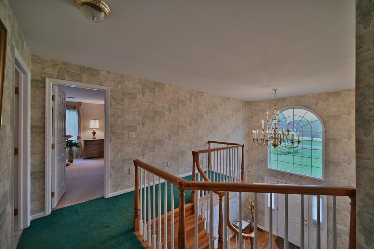 5542 Bridle Road Stroudsburg, PA 18360 - Photo 58 of 114 Photo 056