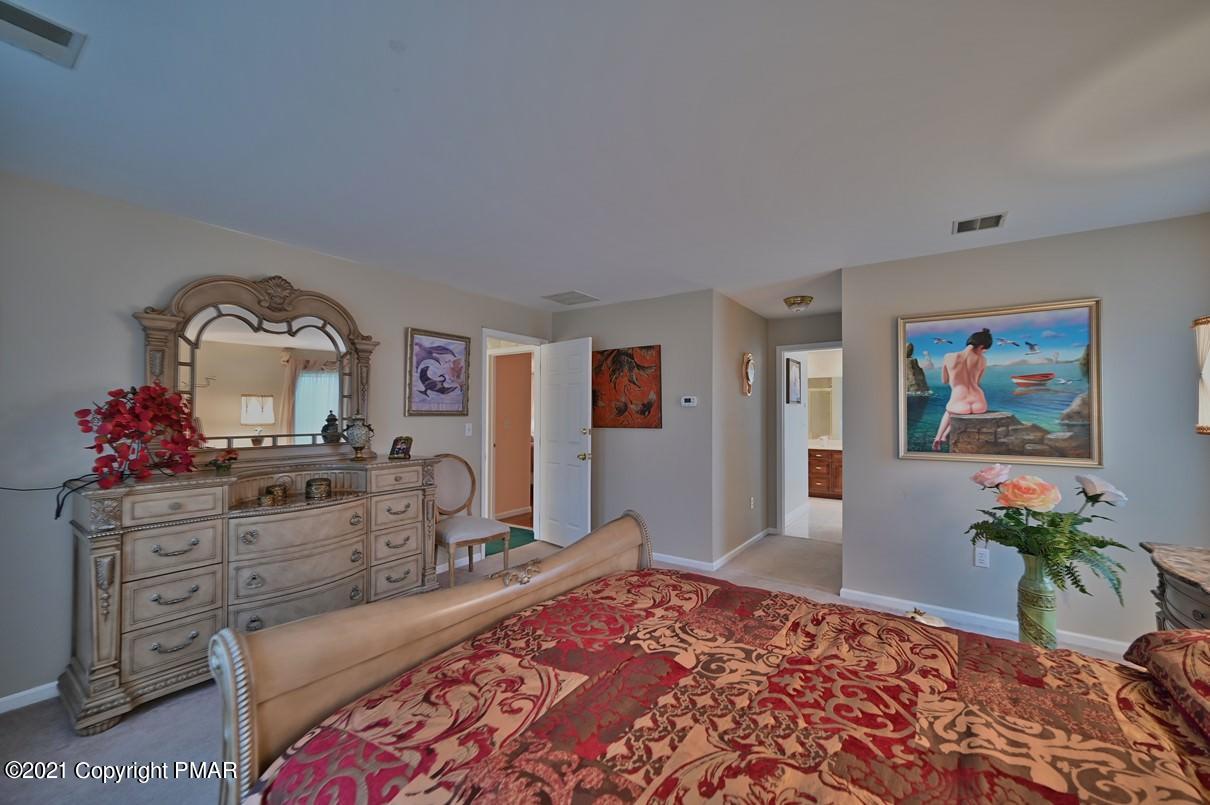 5542 Bridle Road Stroudsburg, PA 18360 - Photo 64 of 114 Master Bedroom