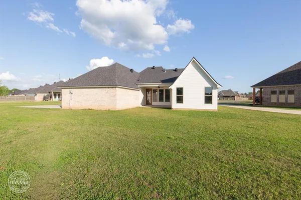 $345,000 | 321 Newport Lane, Benton, LA 71006