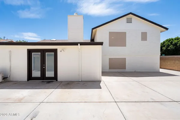 $599,990 | 620 East Appaloosa Road, Gilbert, AZ 85296