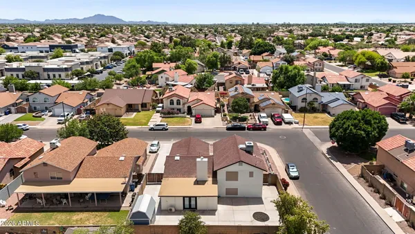 $599,990 | 620 East Appaloosa Road, Gilbert, AZ 85296