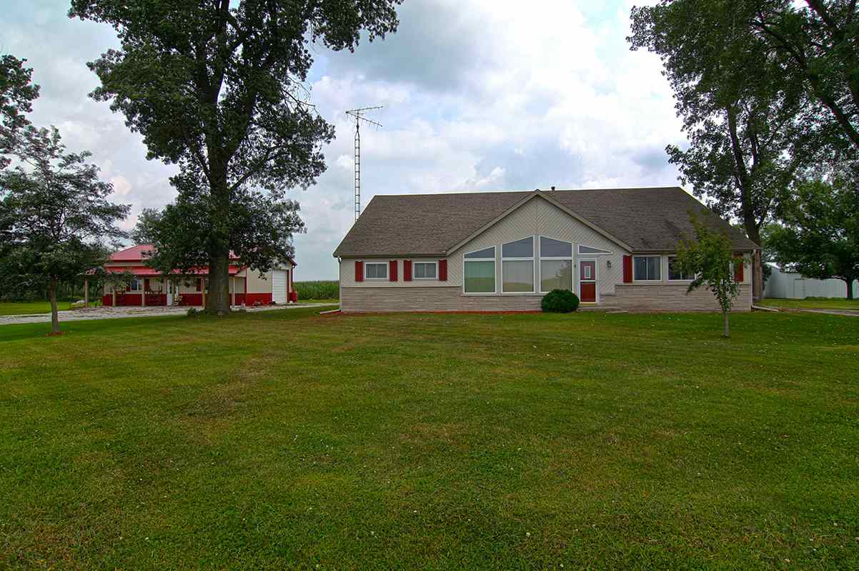 8717 Highway 231 Rensselaer, IN 47978 - Photo 1 of 21 Gallery Image 1